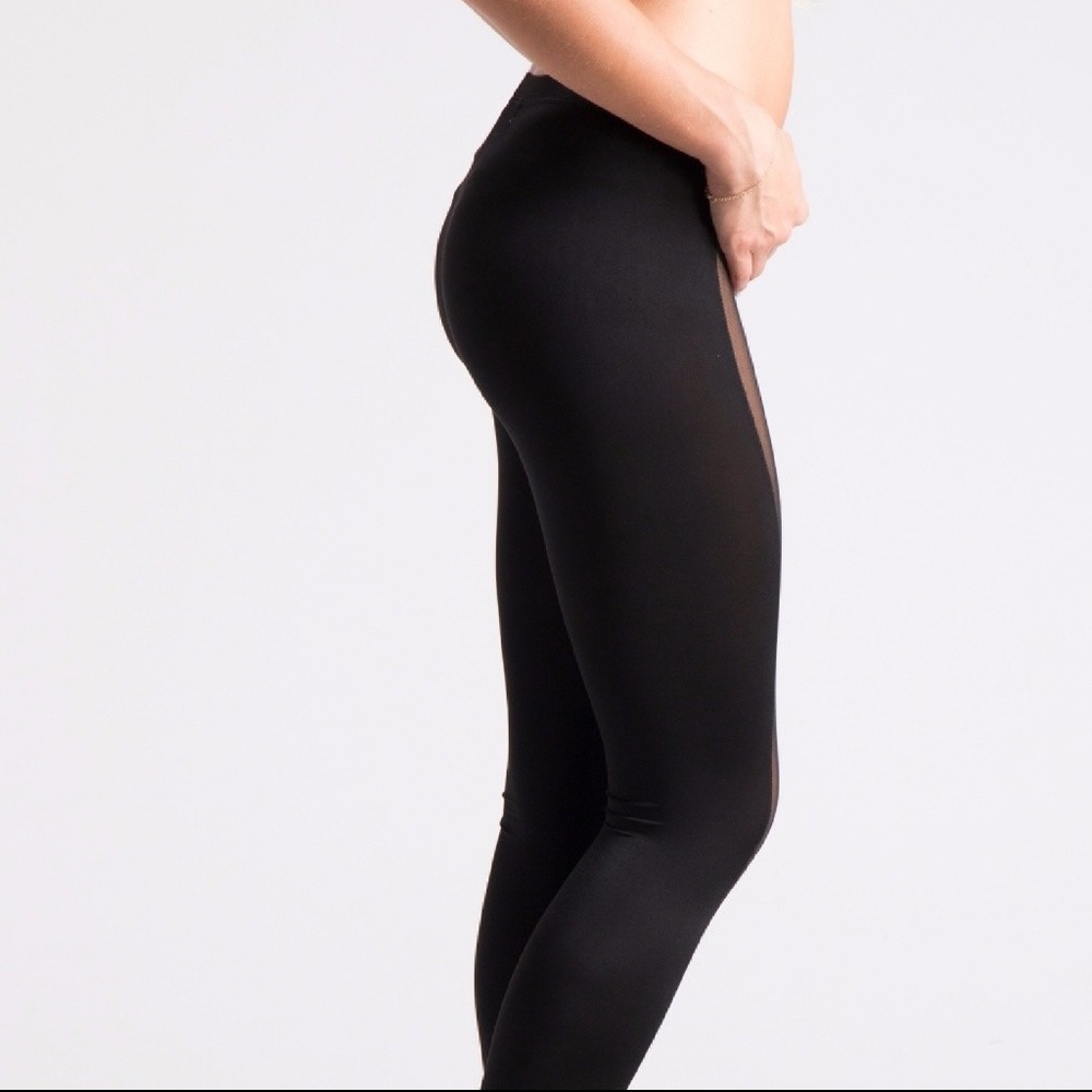 🔴CLEARANCE 🔴 Mesh Front Leggings - Picture 5 of 6